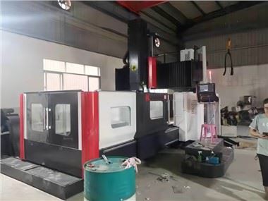 Canolfan Peiriannau Melino Gantry CNC